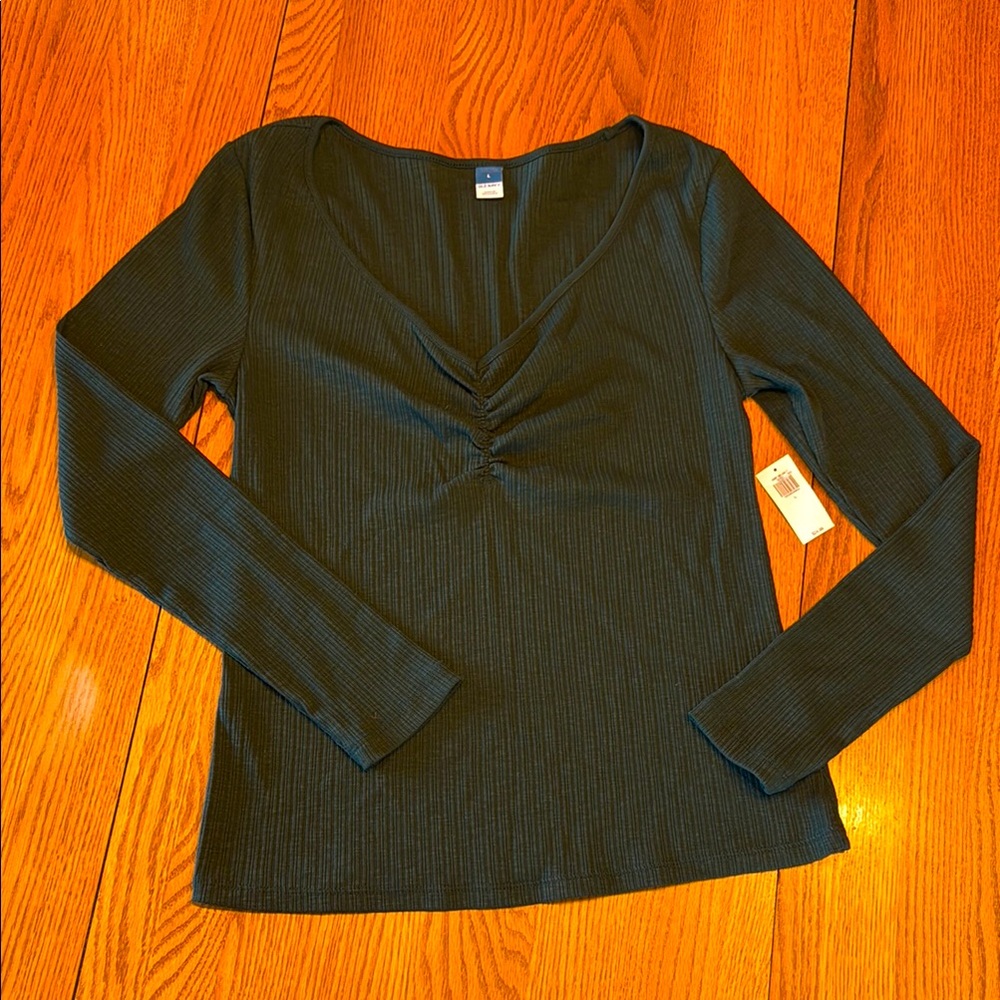 NWT Old Navy Ruched Fitted Shirt - L